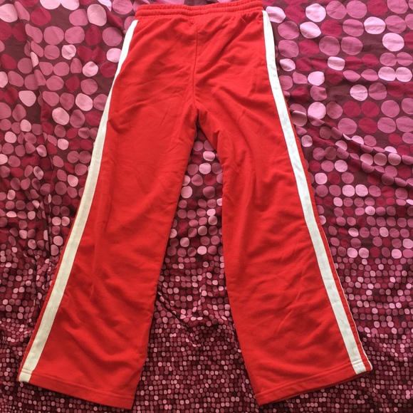Red sweatpants(haven’t worn) - Picture 2 of 2